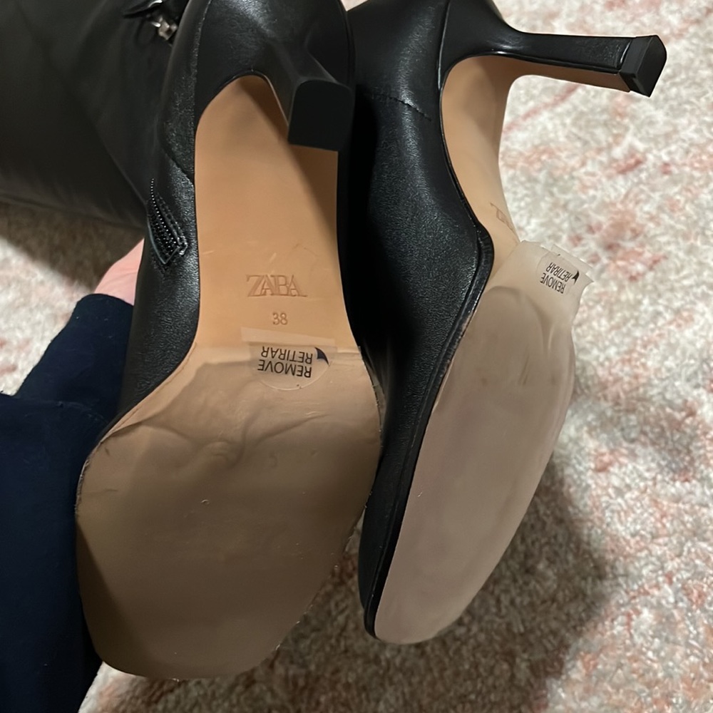 Tall Heeled Leather Boots - Picture 5 of 5